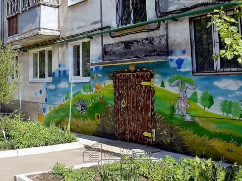 Perm. The failing building is easily turning... into the fairyland