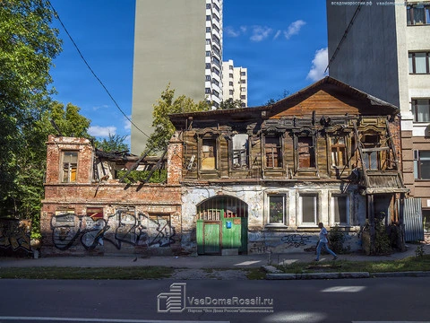 Samara. Центр Самары сегодня. Такой печальный вид на улице Чкалова уже почти 10 лет.