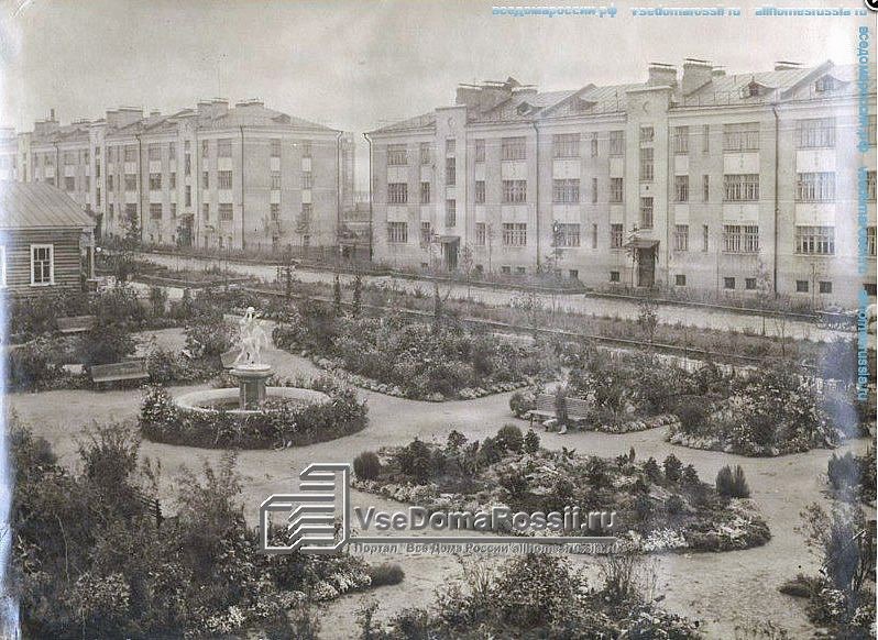 Perm. Improvement of Perm streets was at high level in the 30’s. Here the new building: Industrializatsii St., 4 and 6. (you can see its modern look on the web site)