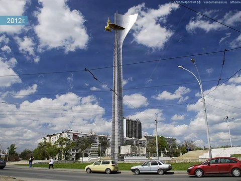 Ростов-на-Дону, площадь Театральная, Воинам за освобождение города от немецко-фашистских захватчиков — фото 2012 года (1 из 4)