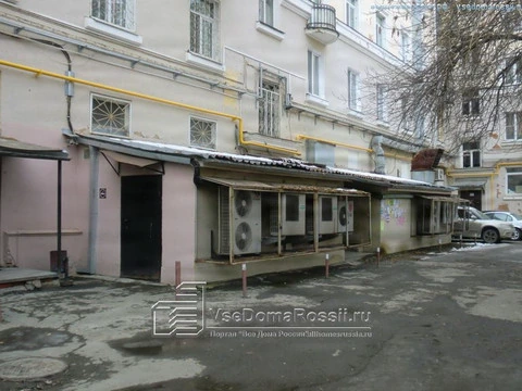 Yekaterinburg, Azina st, 41