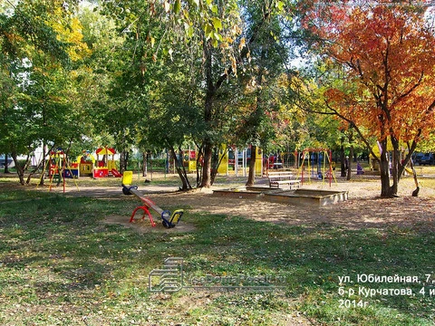 Тольятти, Курчатова бульвар, 6